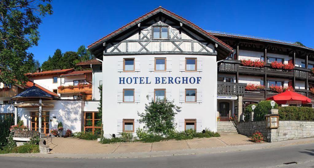 Hotel Berghof Pfronten Exterior photo